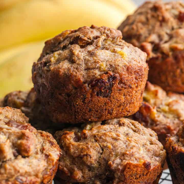 The Banana Date Muffins - Balancing Bowls The Banana Date Muffins - Balancing Bowls